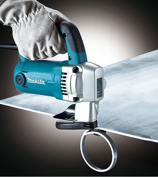 Электроножницы Makita JS3201J