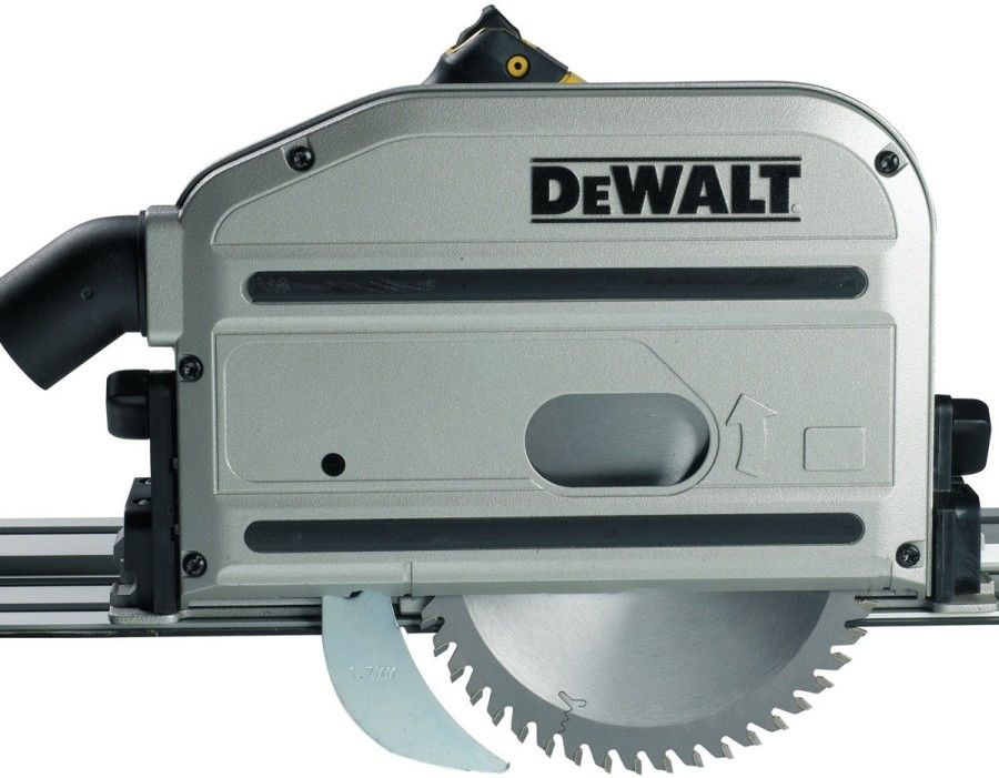 Дисковая пила DeWalt DWS520K