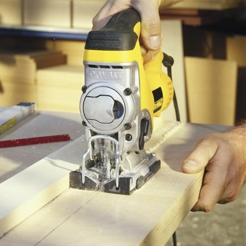 Fierăstrău pentru decupat DeWalt DW331K