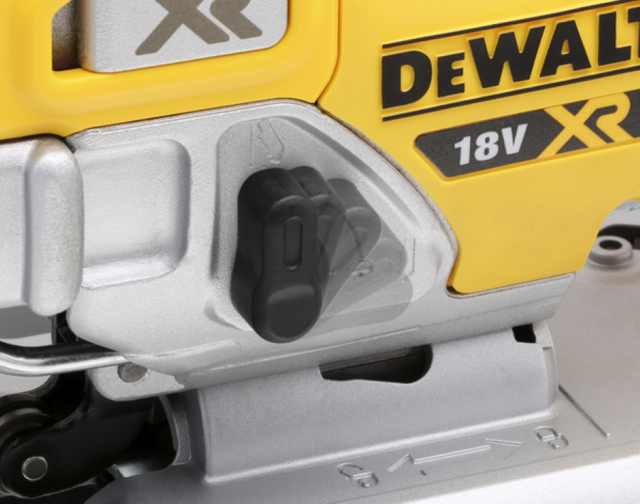 Fierăstrău pentru decupat DeWalt DCS334NT