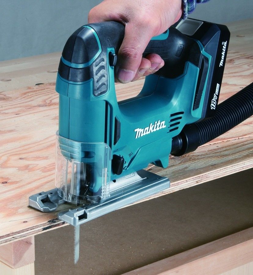 Электролобзик Makita JV183DWE