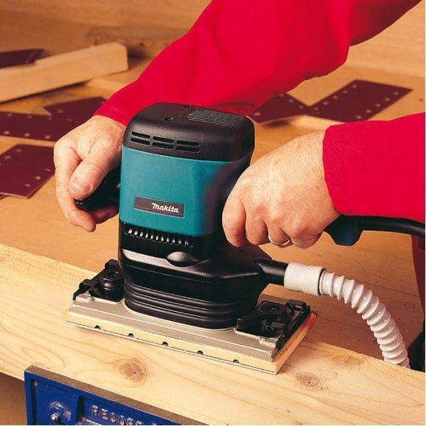 Вибрационная шлифмашина Makita 9046