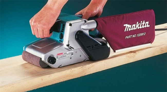 Ленточная шлифмашина Makita 9404