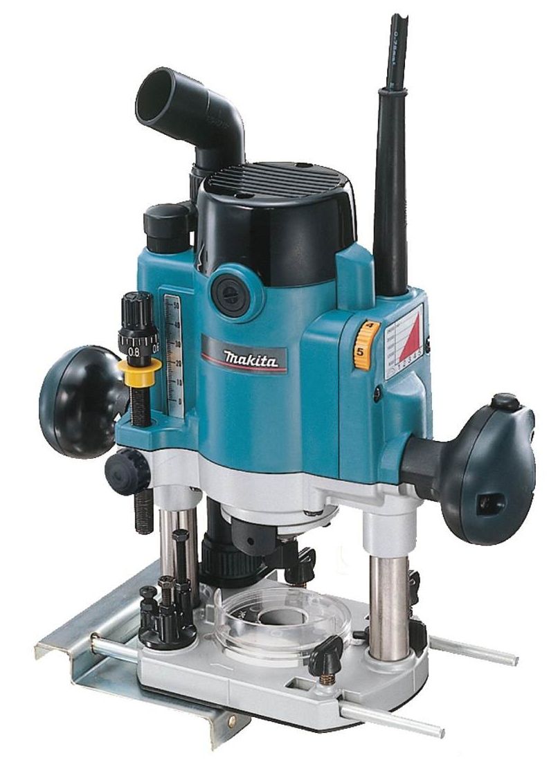 Фрезер Makita RP1110C